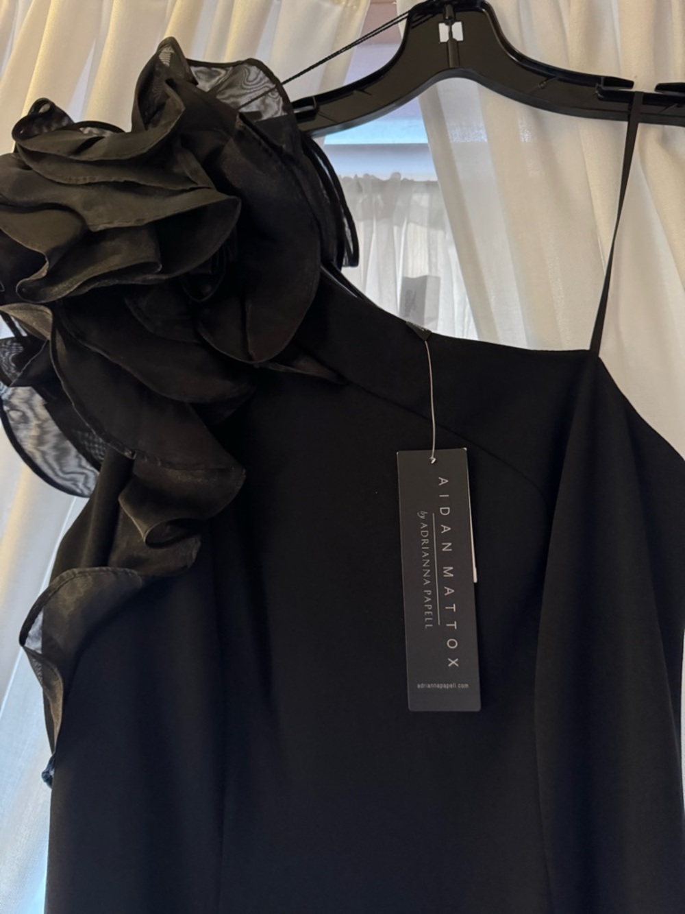 Aidan Mattox Black One-Shoulder Evening Gown - Picture 4 of 10